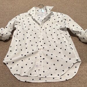 Frank & Eileen White Shirt with Black Heart Motif